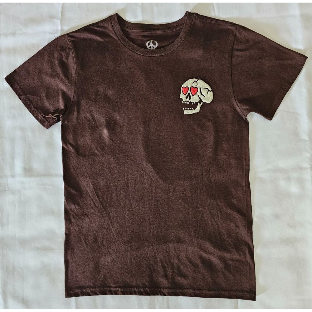 Peace Of Mind Unisex Adult Brown Skull W/ Heart Eyes Print Shirt Size Small NWOT - Picture 4 of 9
